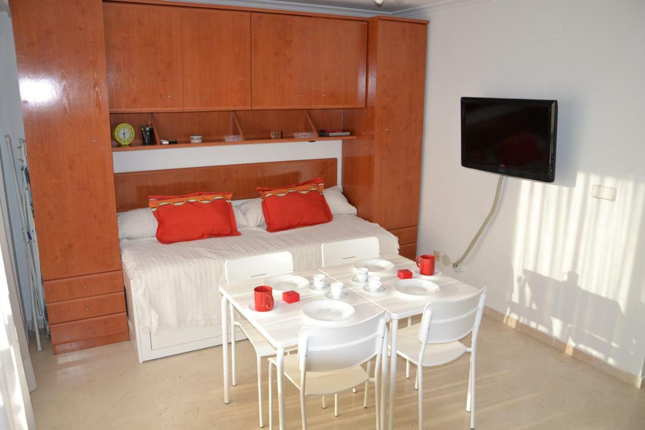 Apartamento Rod Torrevieja Bagian luar foto